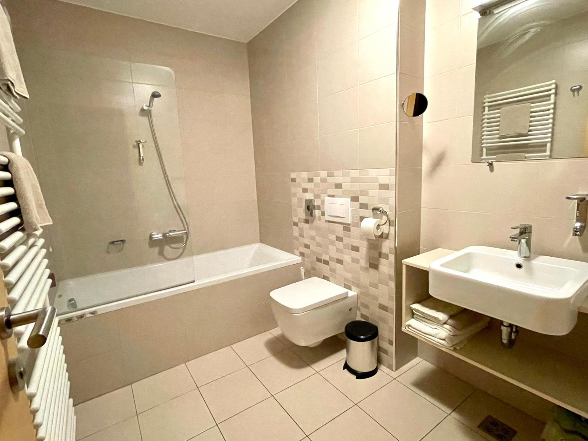 Duplex Delight 18 Vila Mari Pekre Exterior foto